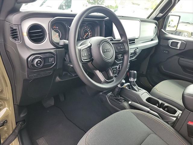 new 2025 Jeep Gladiator car, priced at $41,111