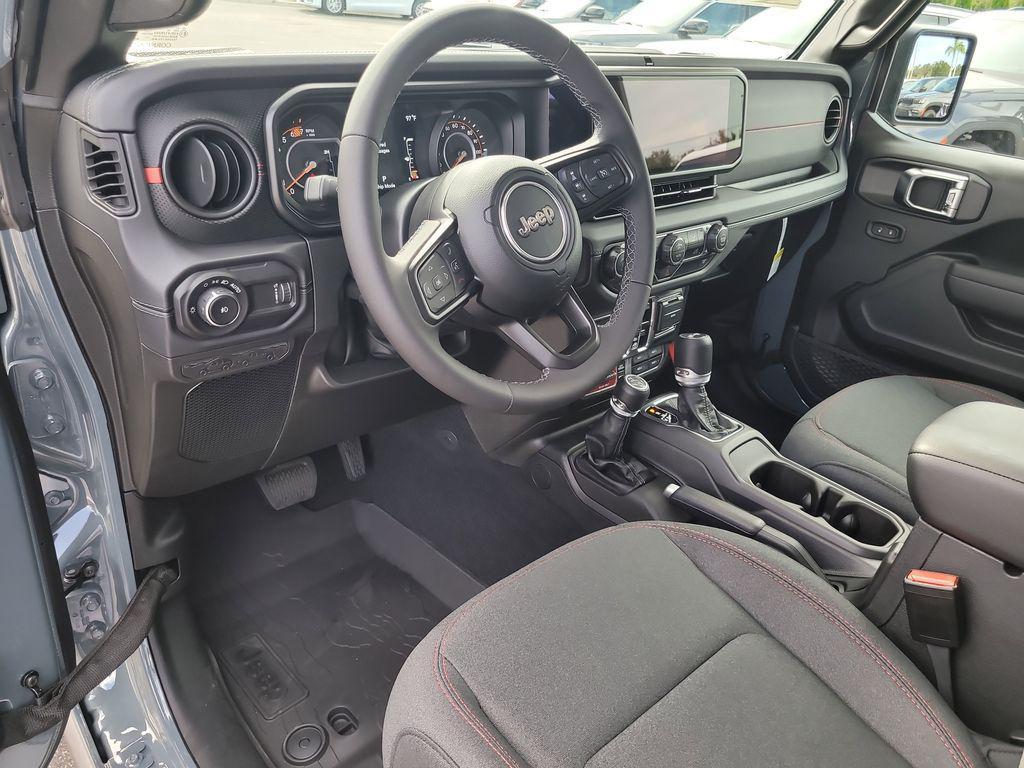 new 2025 Jeep Wrangler car, priced at $54,989