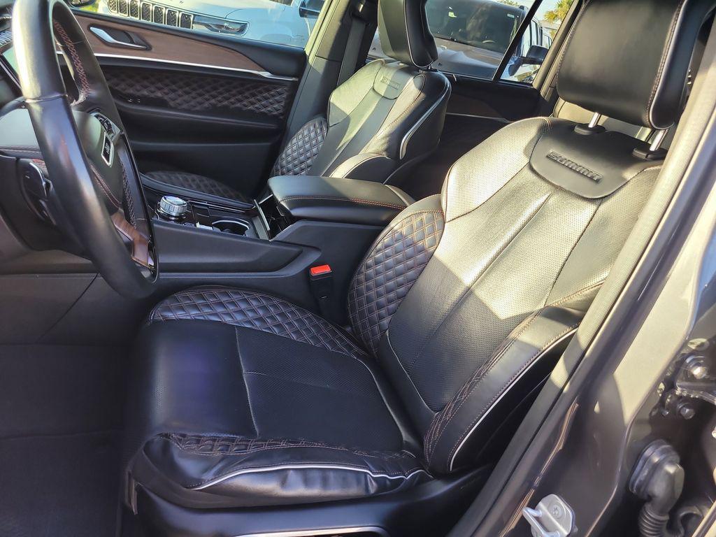 used 2022 Jeep Grand Cherokee car, priced at $32,865