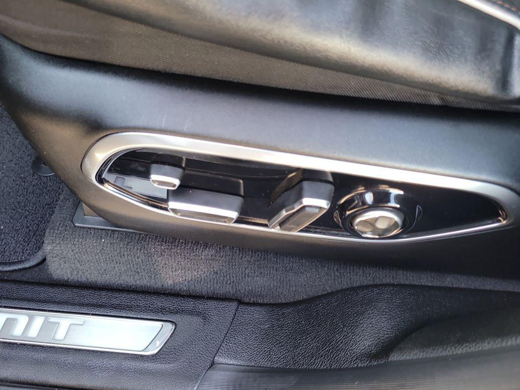 used 2022 Jeep Grand Cherokee car, priced at $32,865