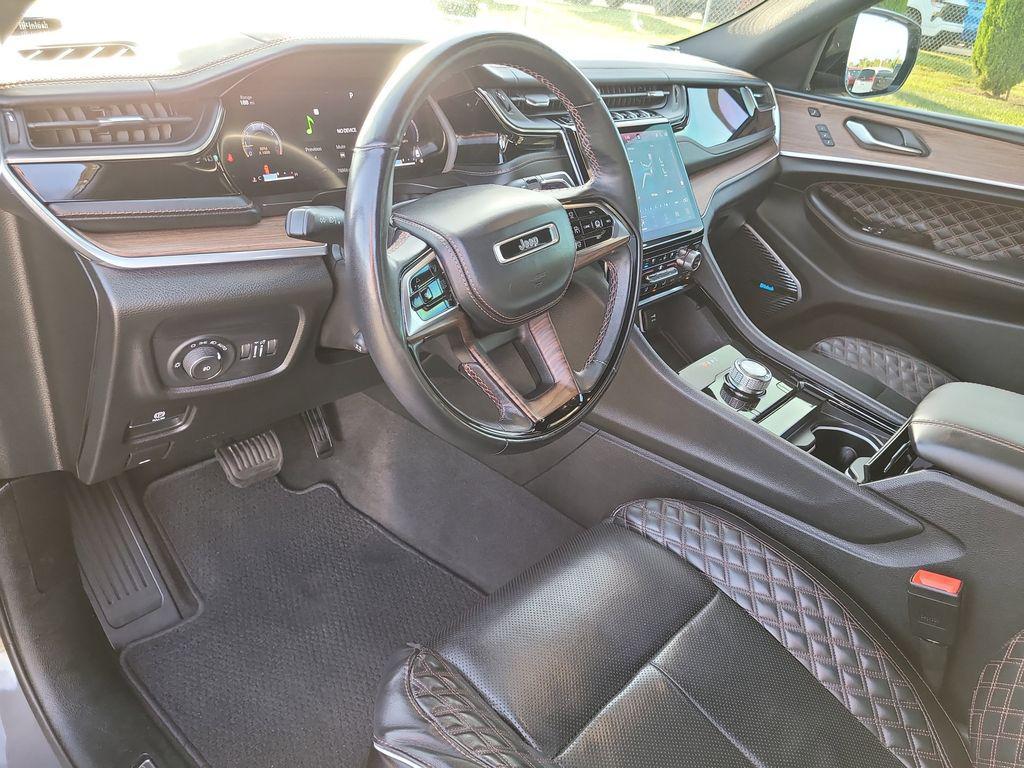 used 2022 Jeep Grand Cherokee car, priced at $32,865