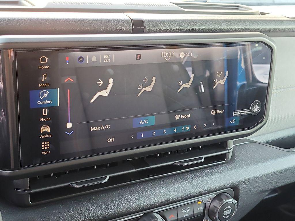 new 2026 Jeep Wrangler car, priced at $40,920