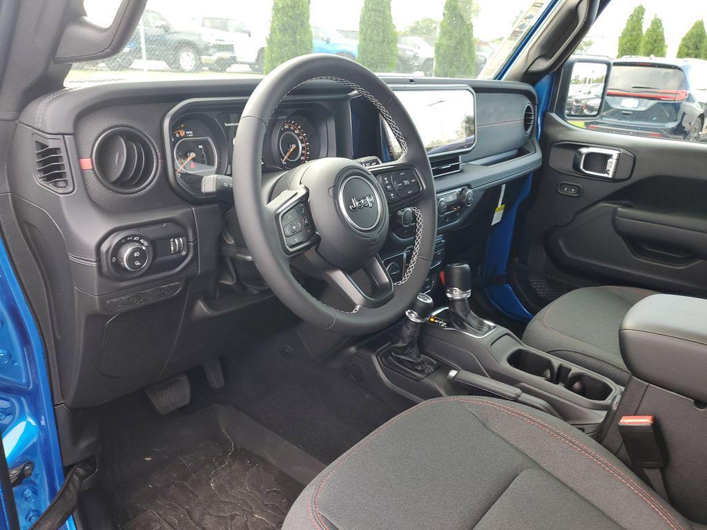 new 2025 Jeep Gladiator car, priced at $50,555