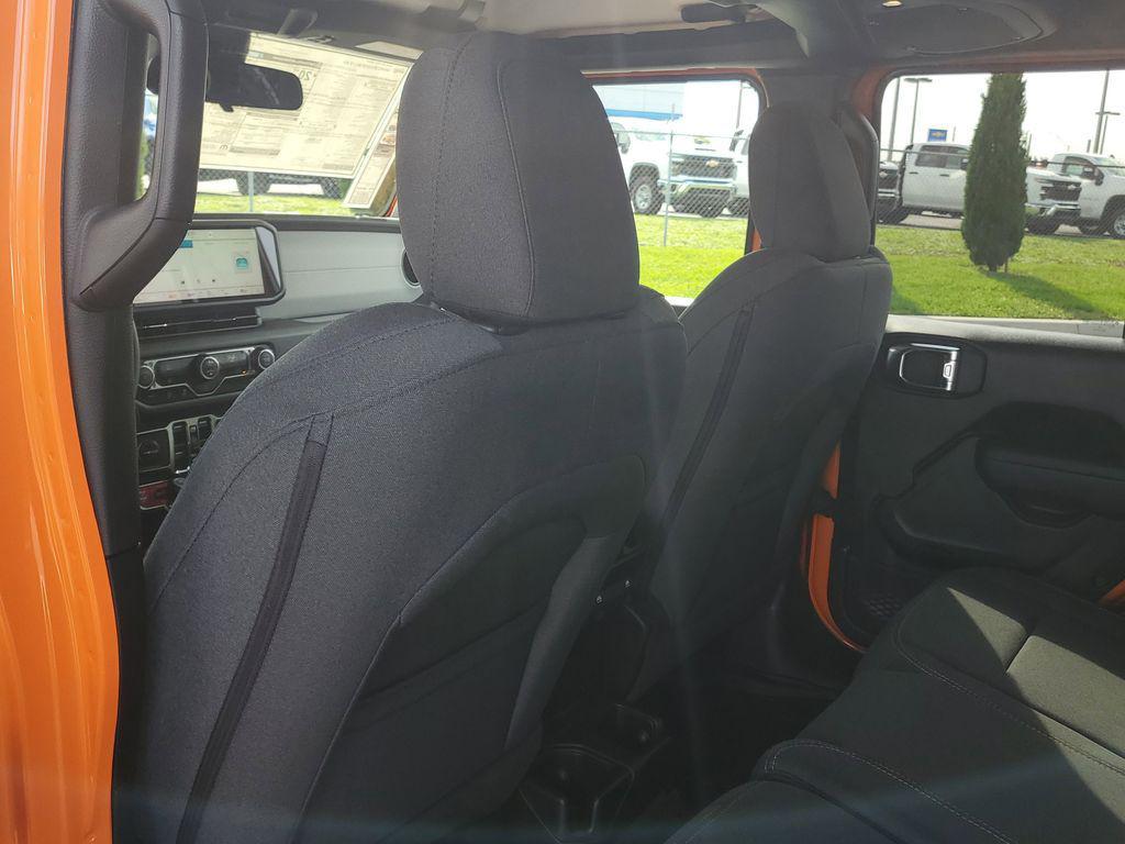 new 2025 Jeep Wrangler car, priced at $42,989