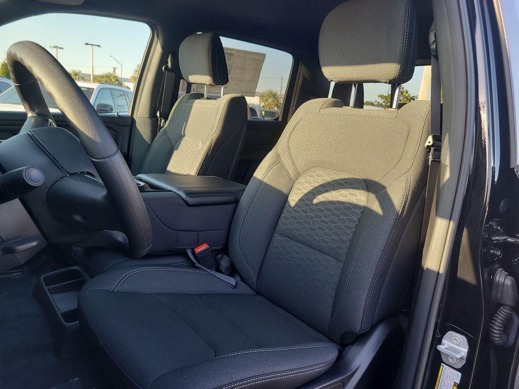 new 2025 Ram 1500 car, priced at $40,761