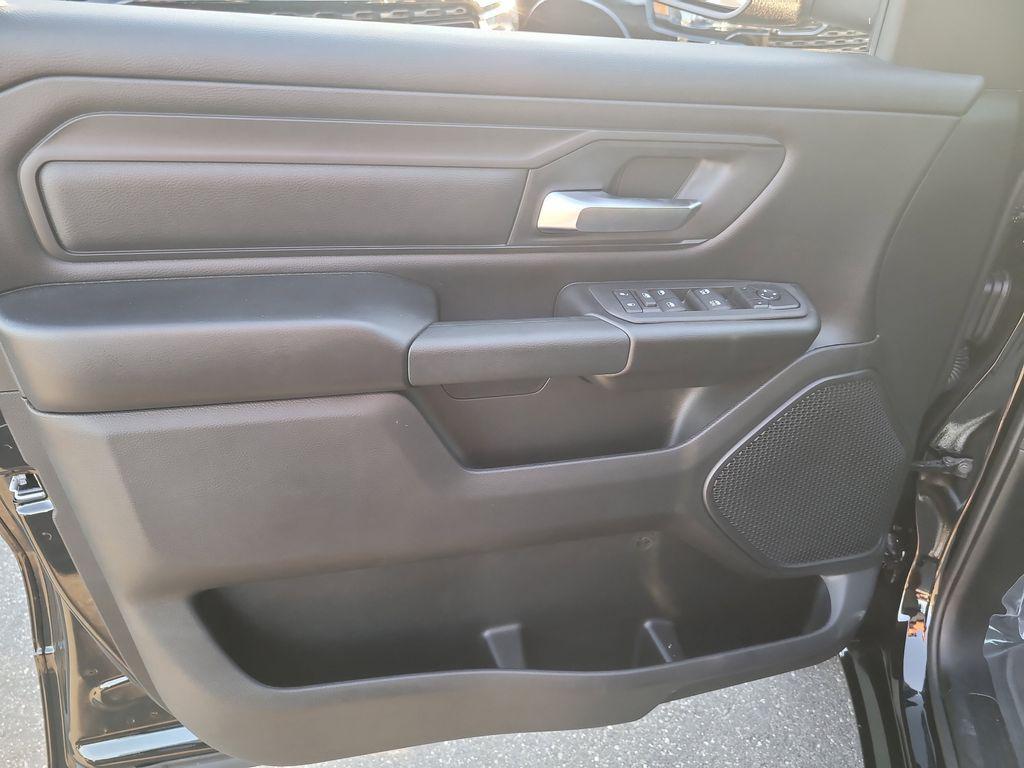 new 2025 Ram 1500 car, priced at $40,761