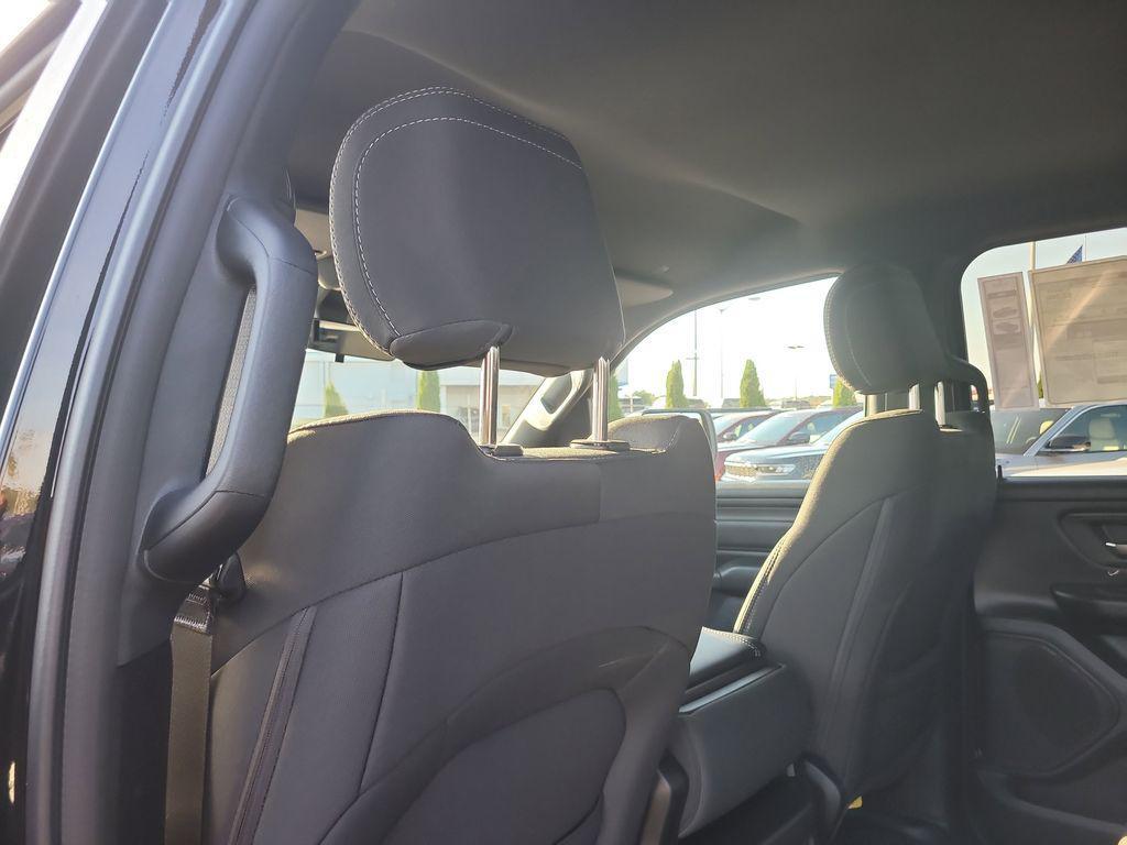 new 2025 Ram 1500 car, priced at $40,761