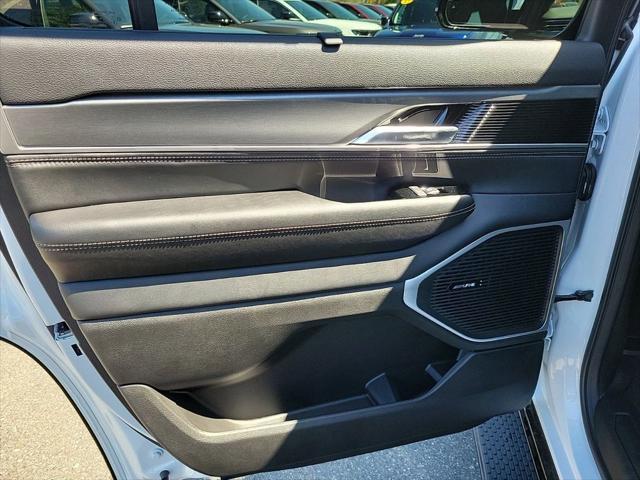 new 2025 Jeep Wagoneer car, priced at $77,745