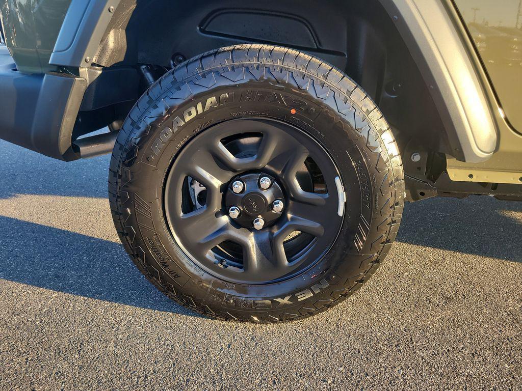 new 2026 Jeep Wrangler car, priced at $38,698