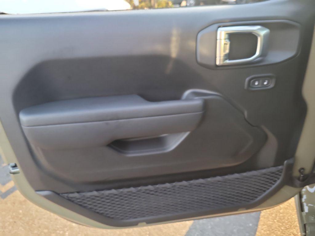 new 2026 Jeep Wrangler car, priced at $38,698