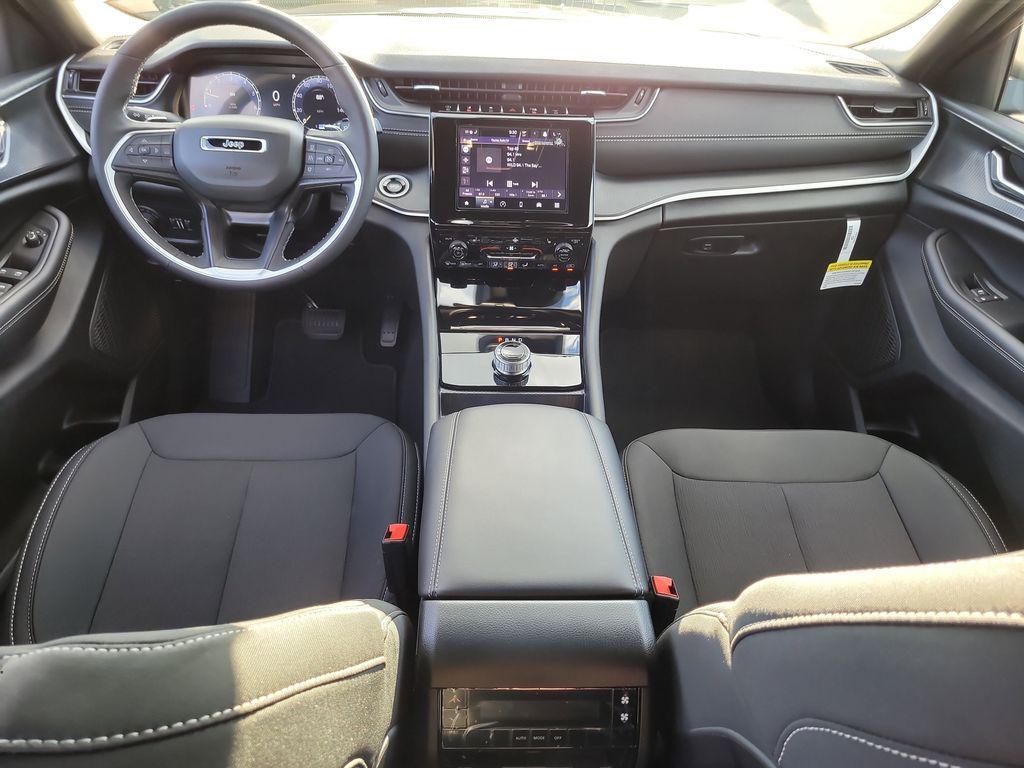 new 2025 Jeep Grand Cherokee L car, priced at $35,633