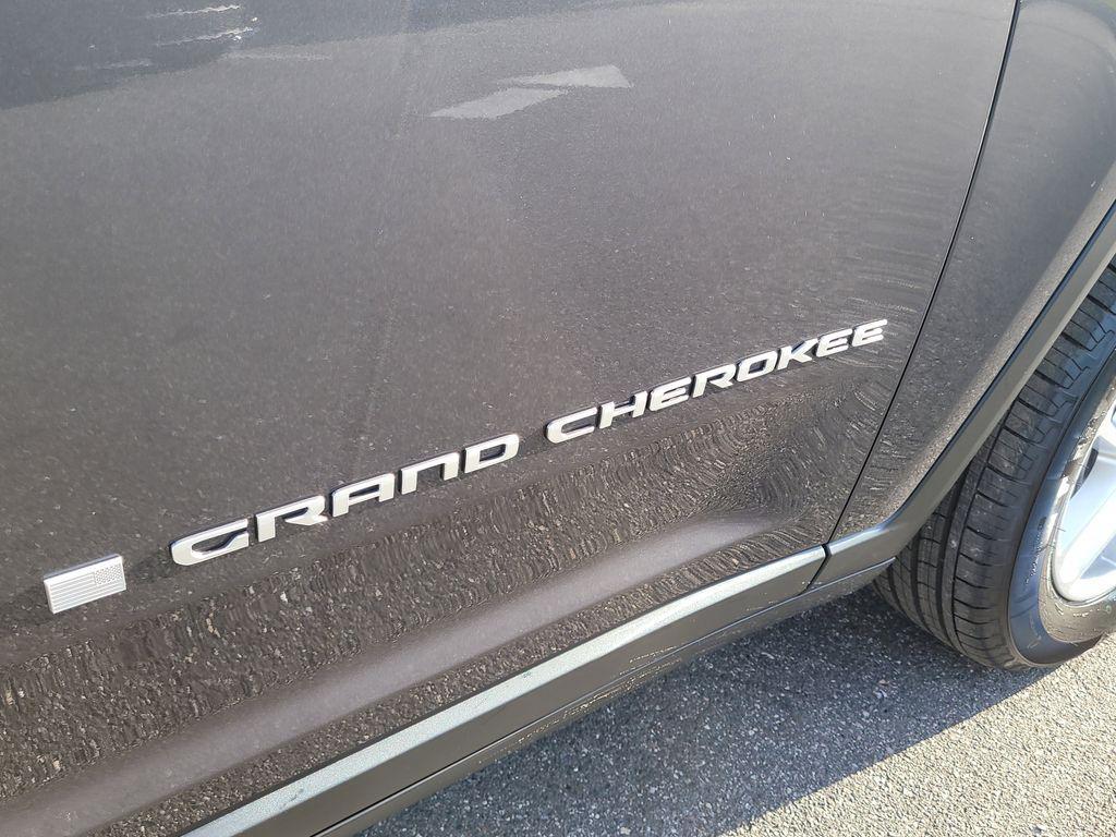 new 2025 Jeep Grand Cherokee L car, priced at $35,633