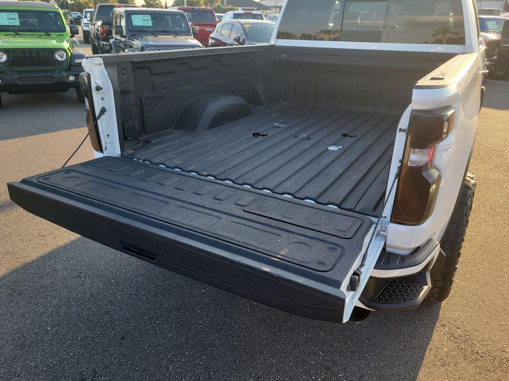 used 2022 Chevrolet Silverado 2500 car, priced at $60,856