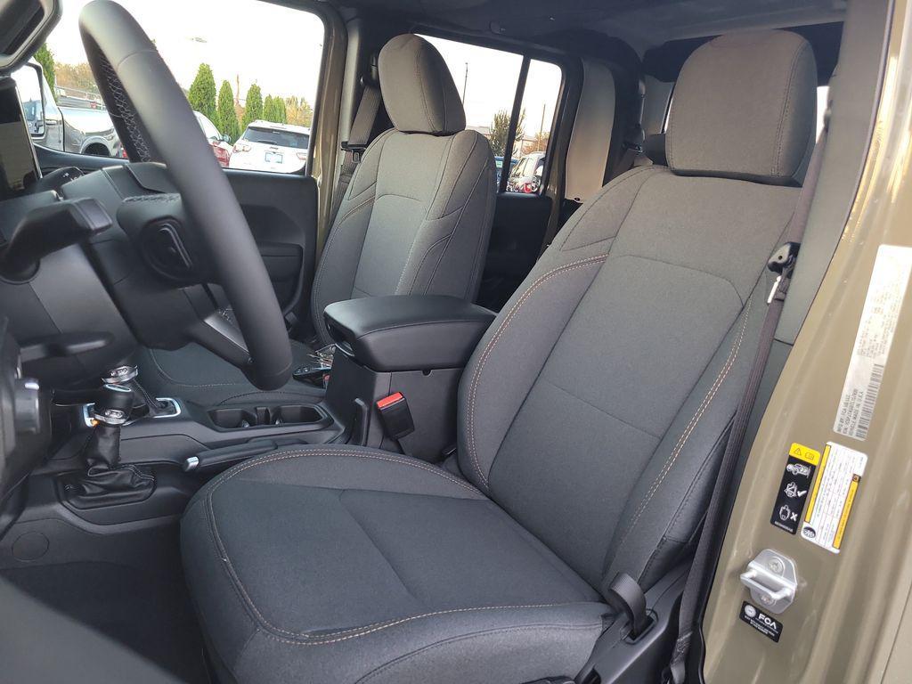 new 2026 Jeep Gladiator car, priced at $48,590