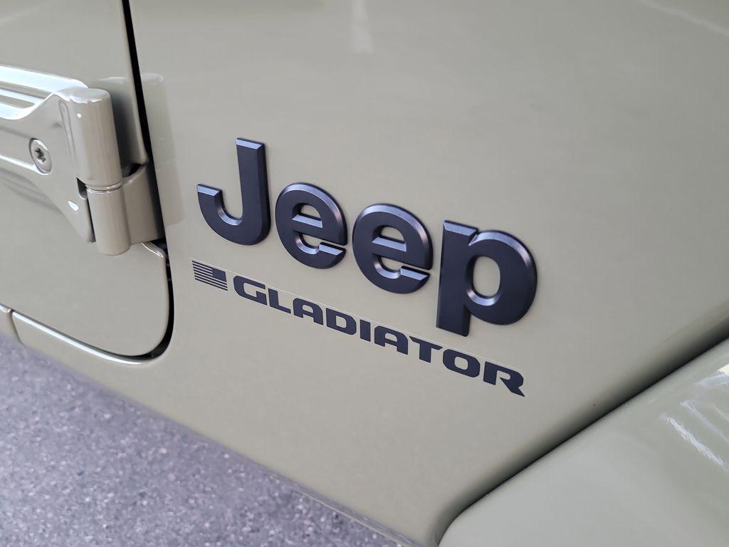 new 2026 Jeep Gladiator car, priced at $48,590