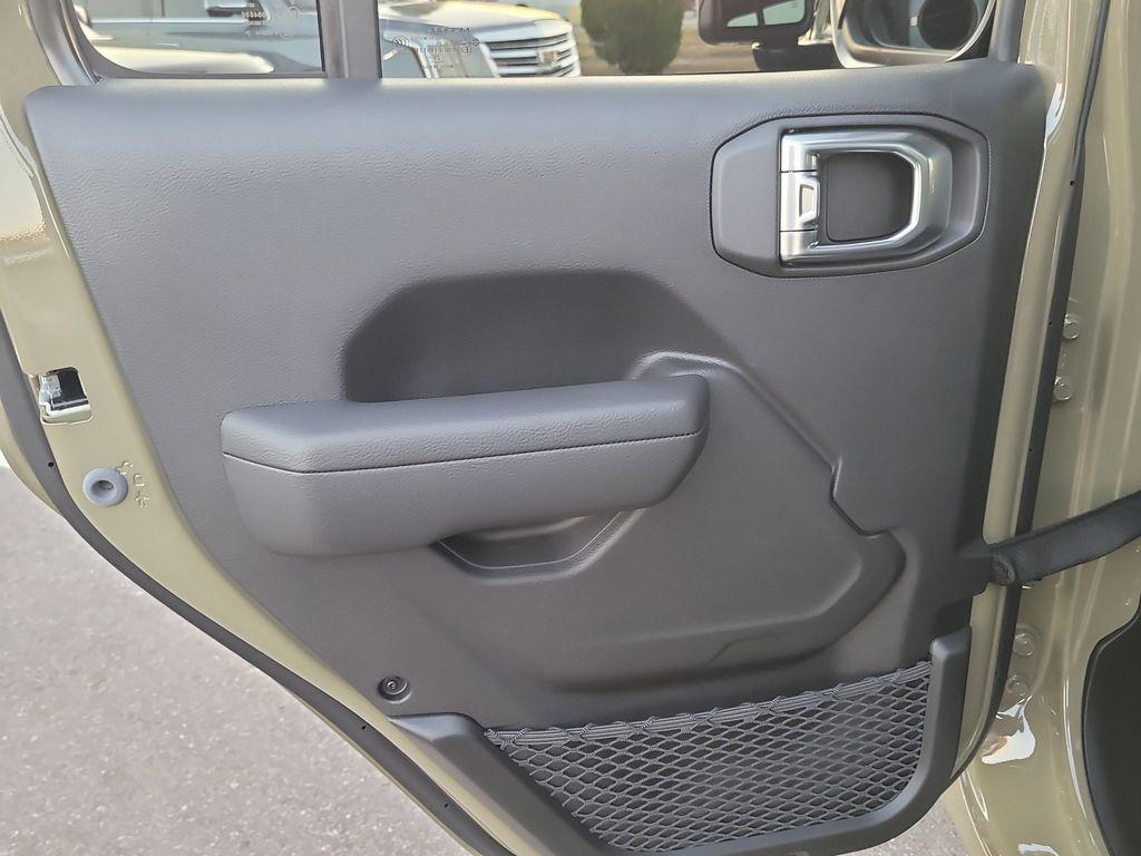 new 2026 Jeep Gladiator car, priced at $48,590