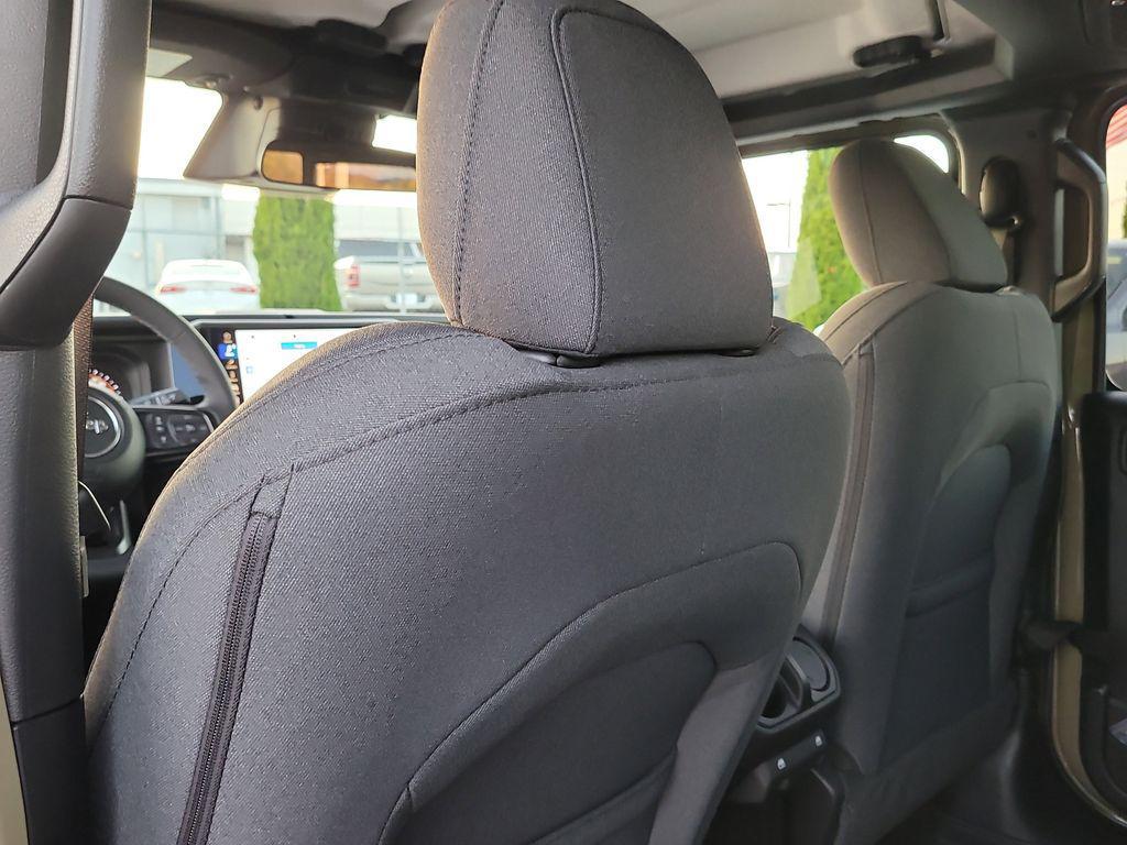 new 2026 Jeep Gladiator car, priced at $48,590