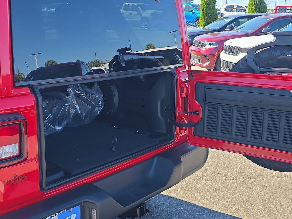 new 2026 Jeep Wrangler car, priced at $46,733