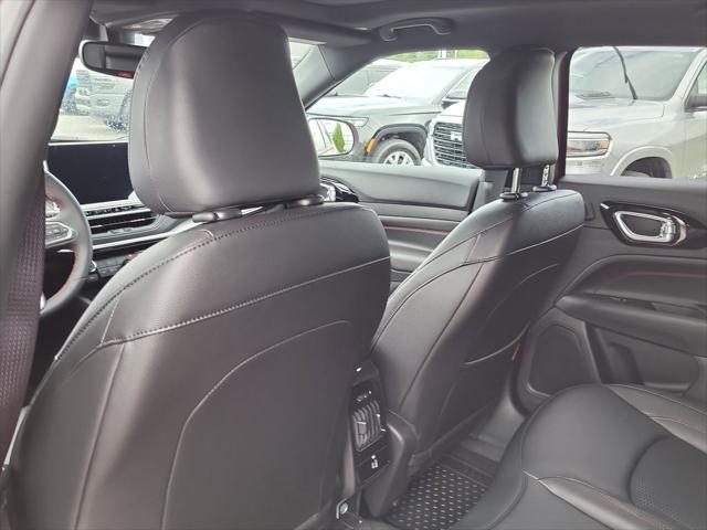 new 2025 Jeep Compass car, priced at $35,118