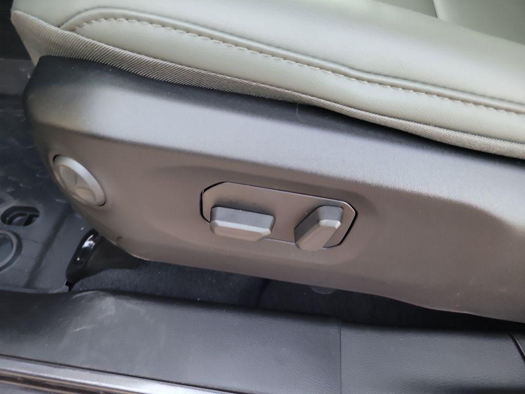 new 2026 Jeep Gladiator car, priced at $61,819