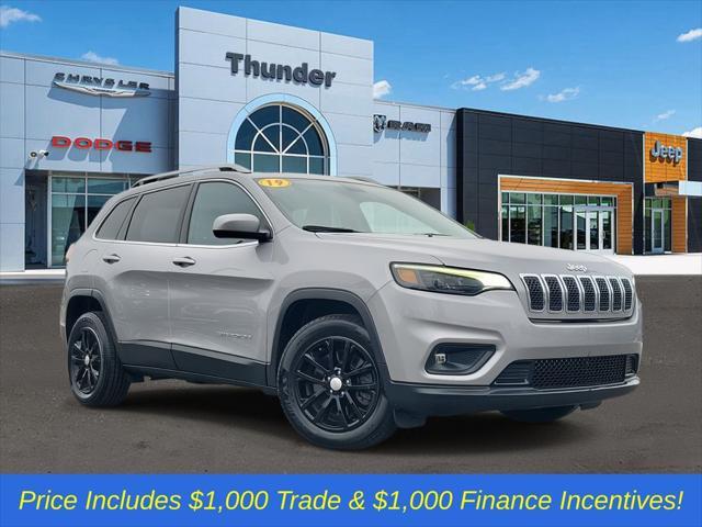 used 2019 Jeep Cherokee car, priced at $17,374