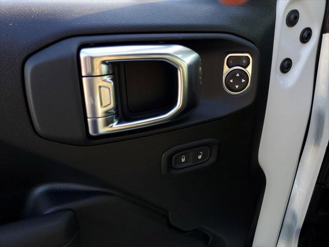 new 2025 Jeep Wrangler car, priced at $44,367