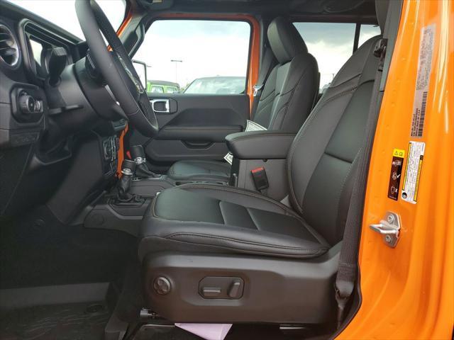 new 2025 Jeep Wrangler car, priced at $54,586
