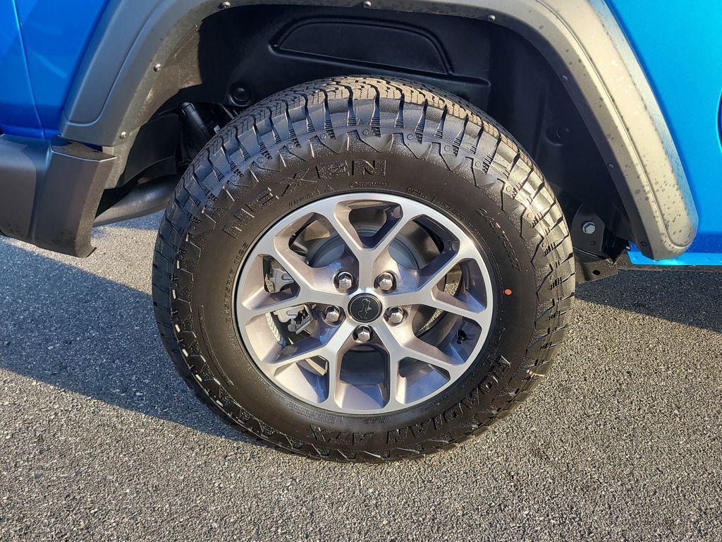 new 2026 Jeep Wrangler car, priced at $48,558