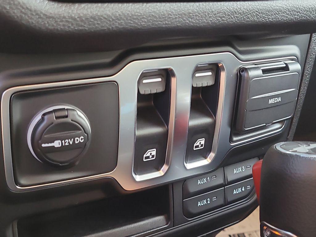 new 2026 Jeep Wrangler car, priced at $48,558