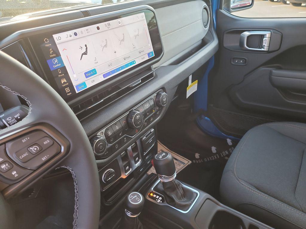 new 2026 Jeep Wrangler car, priced at $48,558