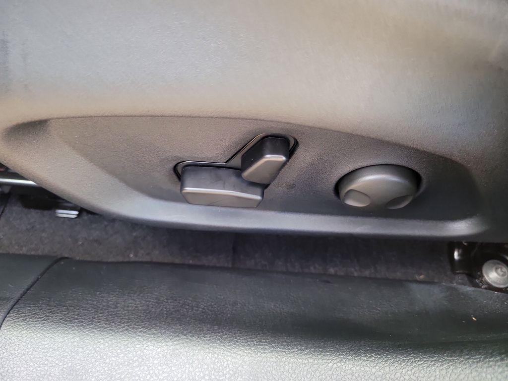 new 2026 Jeep Compass car, priced at $36,989