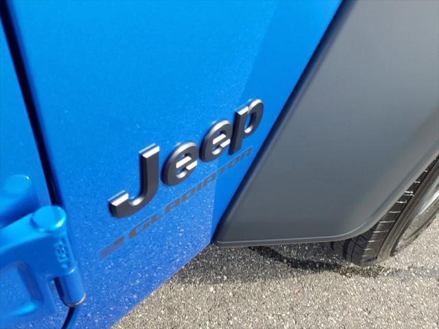 new 2025 Jeep Gladiator car, priced at $38,439