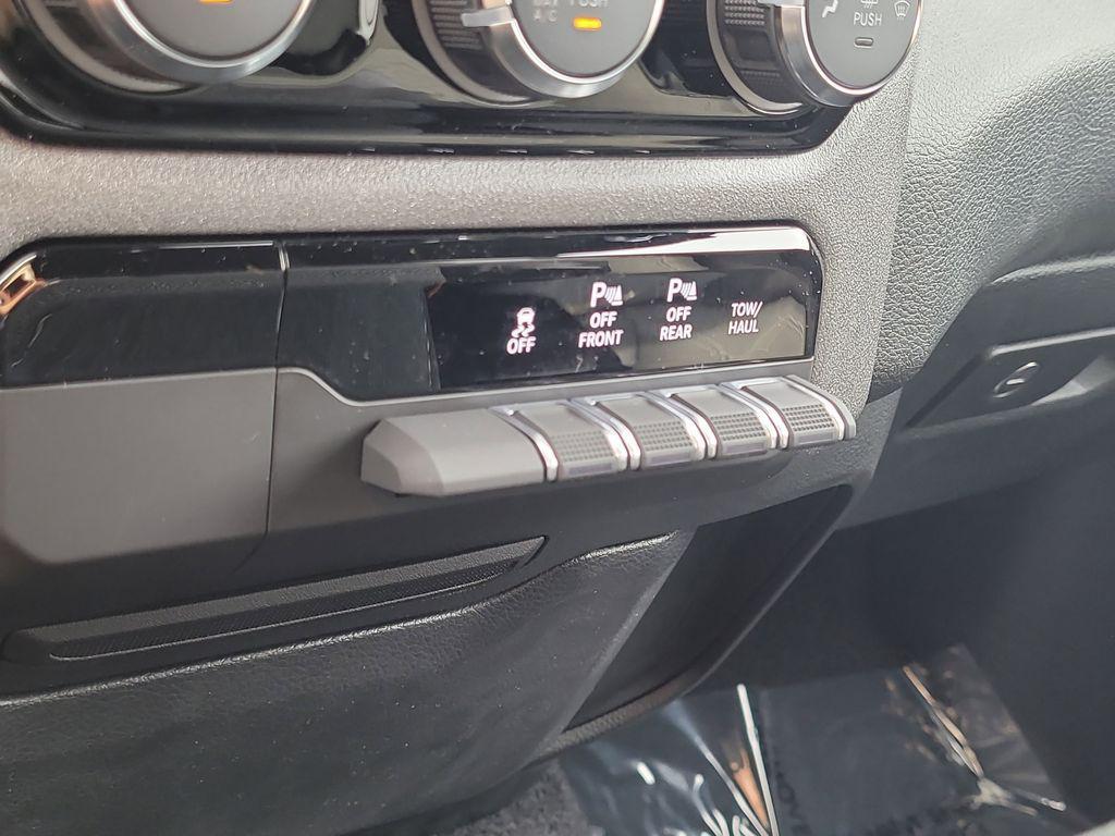 new 2026 Ram 1500 car, priced at $44,371