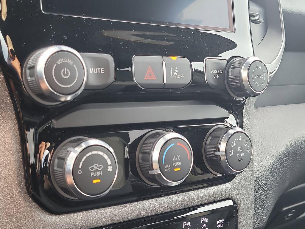 new 2026 Ram 1500 car, priced at $44,371