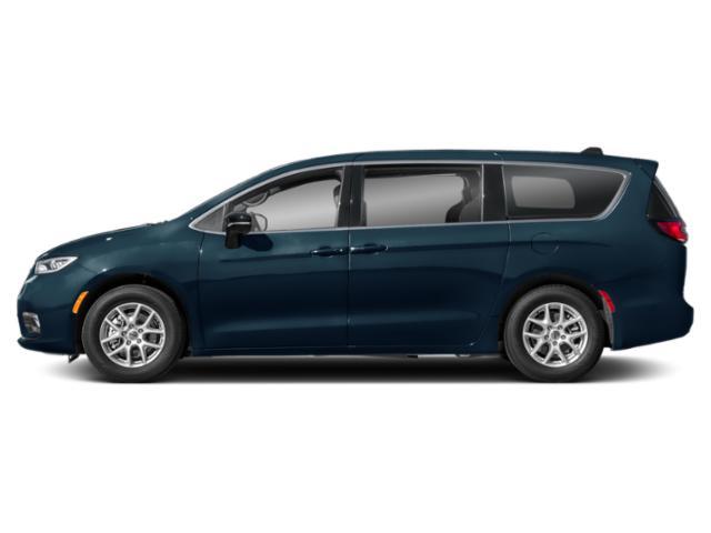 new 2025 Chrysler Pacifica car, priced at $44,412