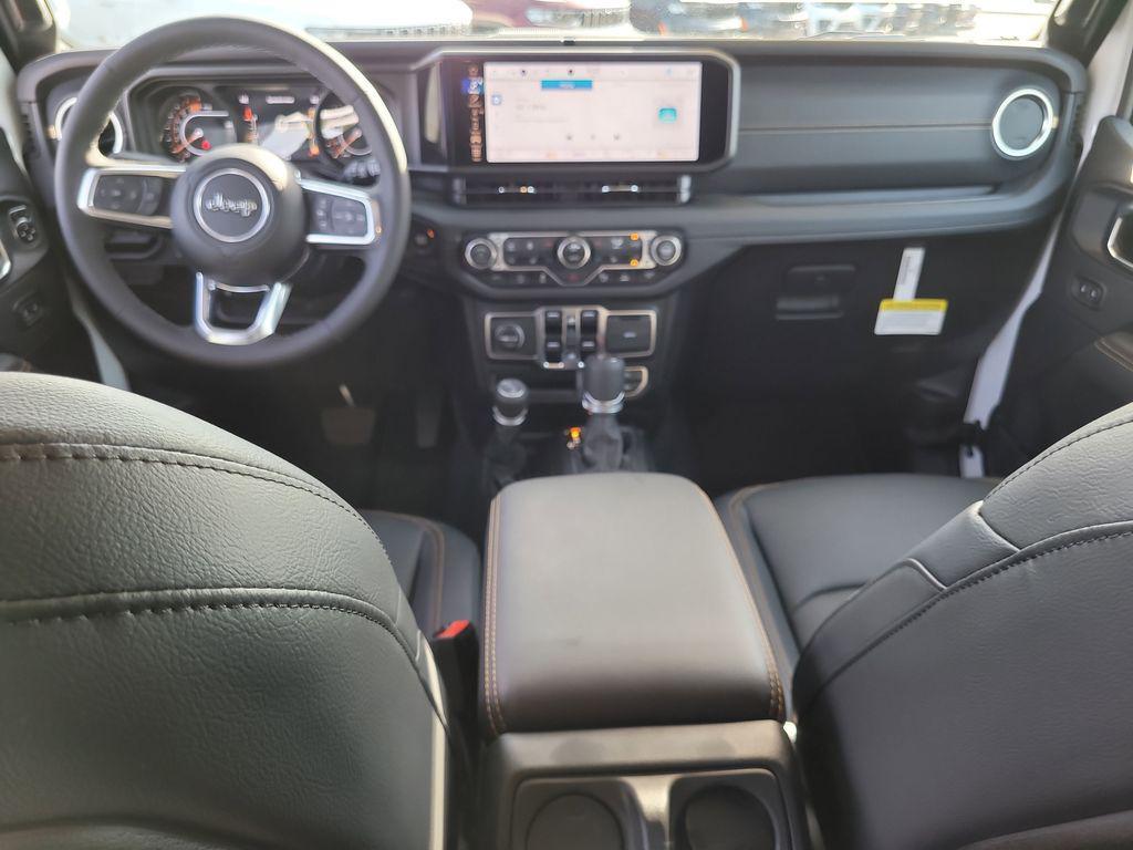 new 2025 Jeep Wrangler car, priced at $48,088