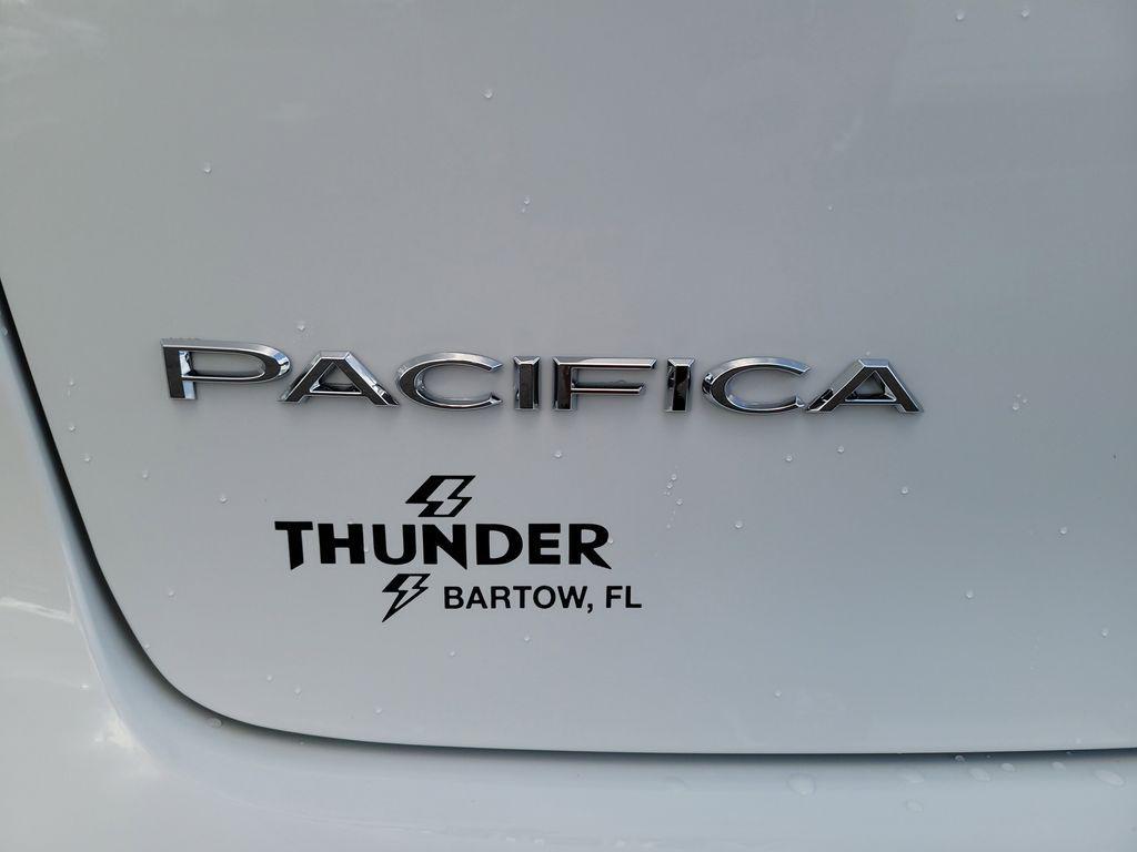 new 2026 Chrysler Pacifica car, priced at $40,398
