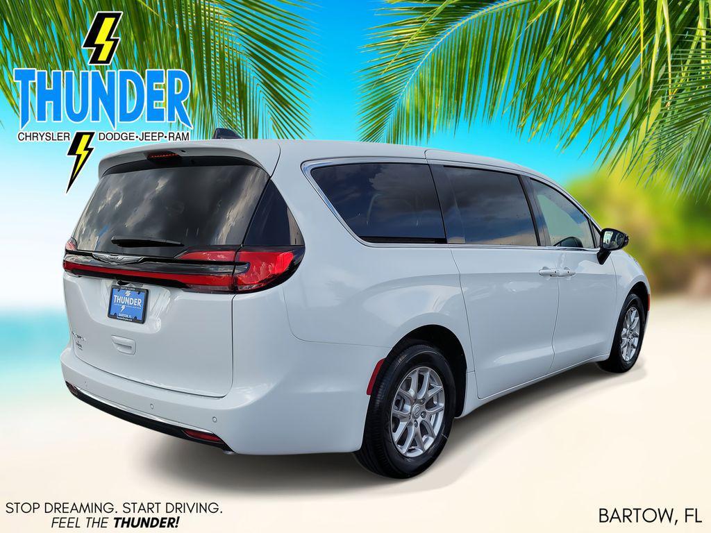 new 2026 Chrysler Pacifica car, priced at $40,398