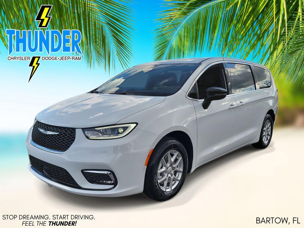 new 2026 Chrysler Pacifica car, priced at $40,398