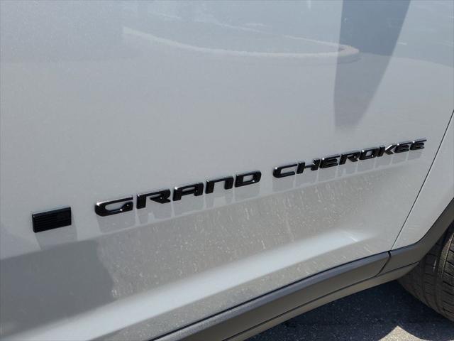 new 2025 Jeep Grand Cherokee L car, priced at $39,225