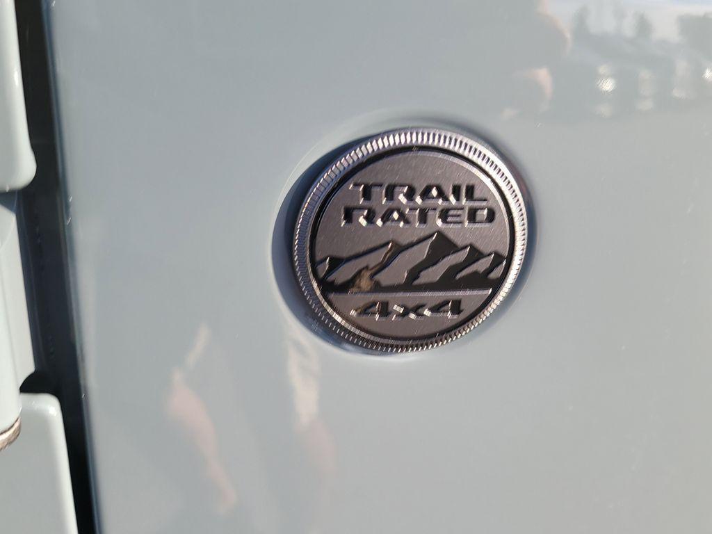 new 2025 Jeep Gladiator car, priced at $41,055