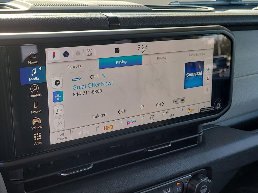 new 2025 Jeep Gladiator car, priced at $41,055