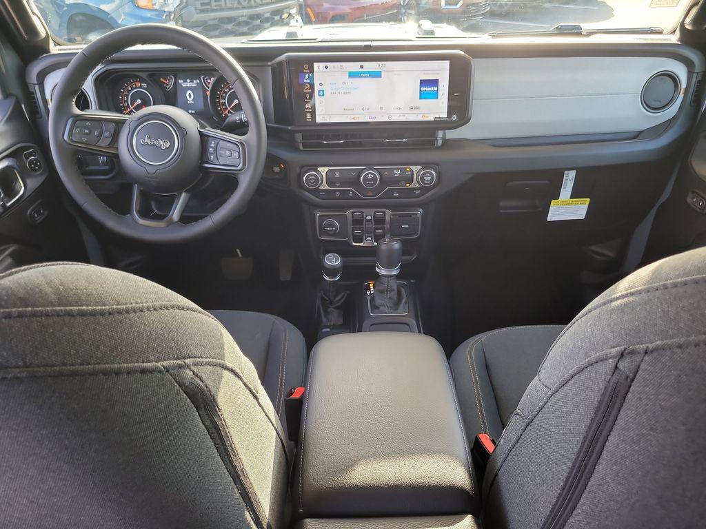 new 2025 Jeep Gladiator car, priced at $41,055