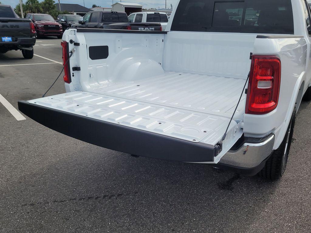 new 2025 Ram 1500 car, priced at $41,714