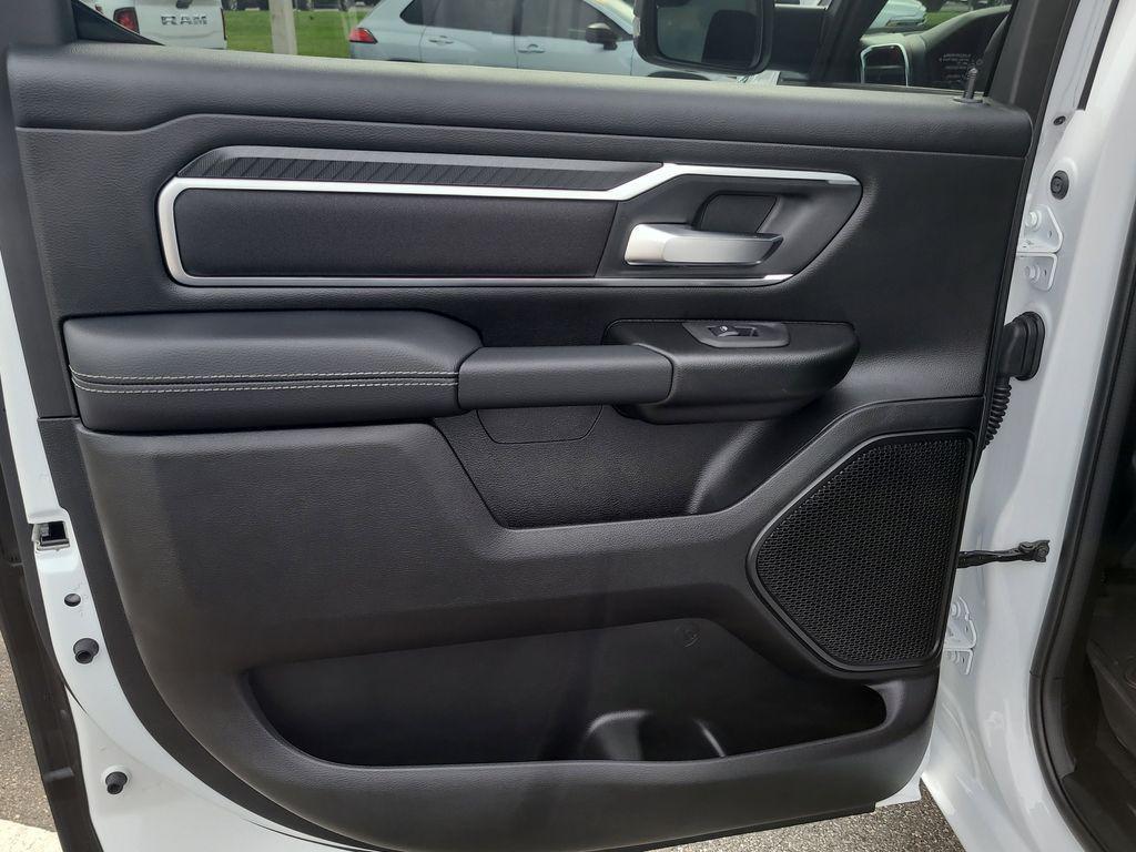 new 2025 Ram 1500 car, priced at $41,714