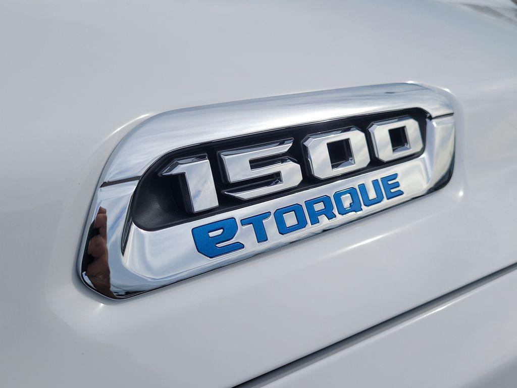 new 2025 Ram 1500 car, priced at $41,714