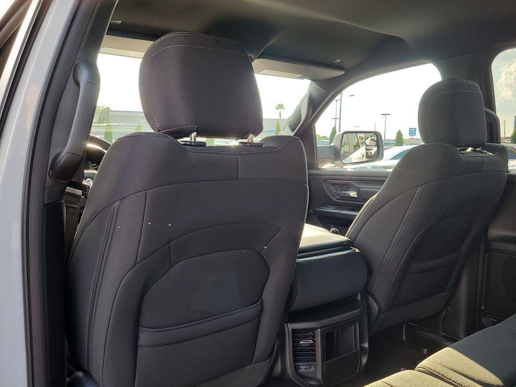 new 2025 Ram 1500 car, priced at $34,643