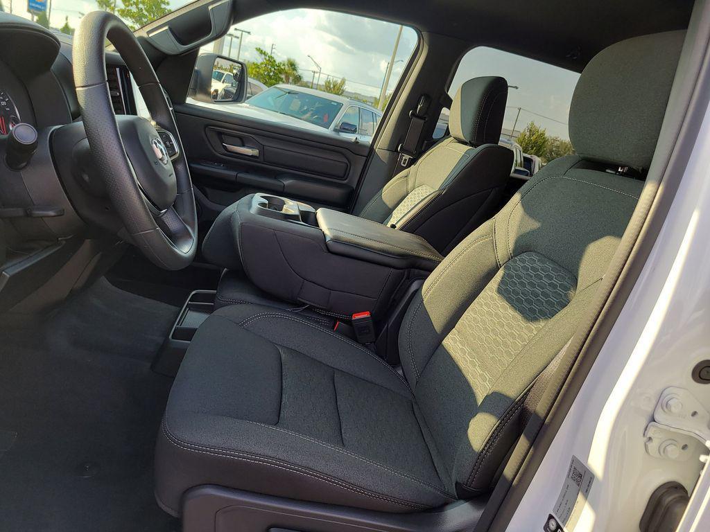 new 2025 Ram 1500 car, priced at $34,643