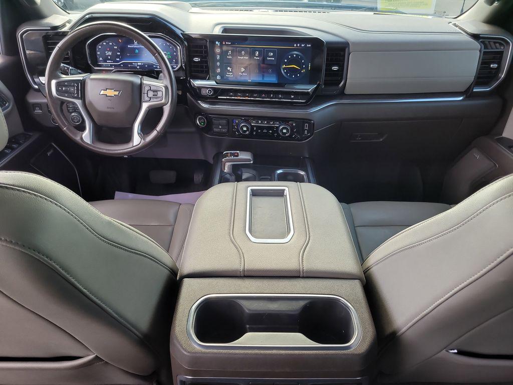used 2022 Chevrolet Silverado 1500 car, priced at $45,921