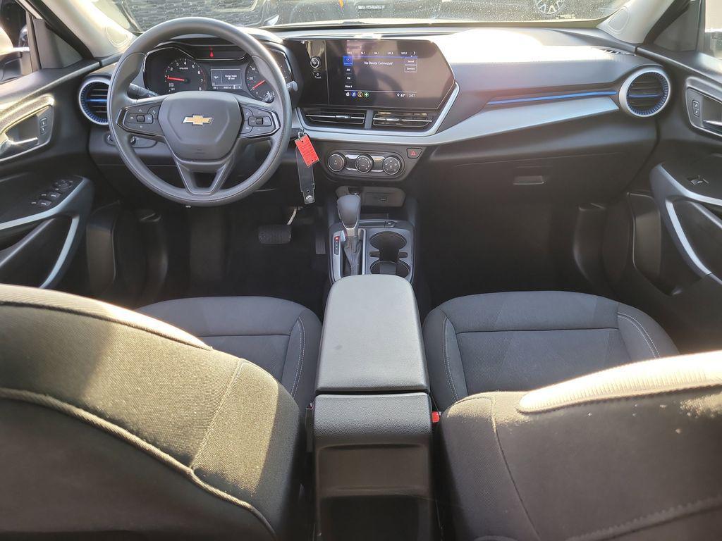 used 2025 Chevrolet Trax car, priced at $21,702